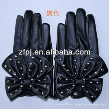 Guantes de cuero suaves del negro de la nueva manera de la llegada para la muchacha